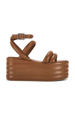 Free People Womens Iris Flatform Sandal In Luggage Leather