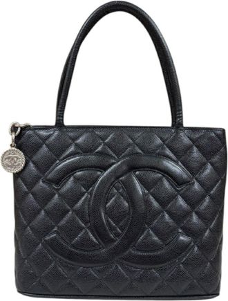 Chanel Caviar Skin Black Caviar Leather Tote Bag (Pre-Owned)