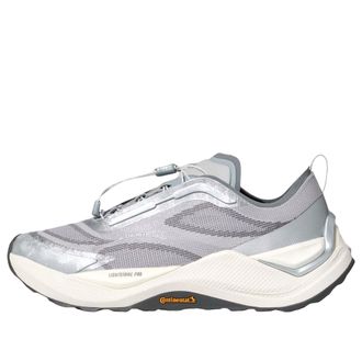 adidas Holo Peak Core Black Iron Metallic KK2240