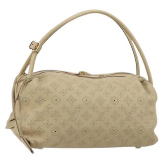 Louis Vuitton Pre-owned Shoulder Bags, female, Beige, Size: ONE SIZE Pre-owned Monogram Canvas Shoulder Bag