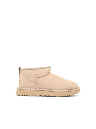 UGG Classic Ultra Mini beige su&egrave;de laarzen