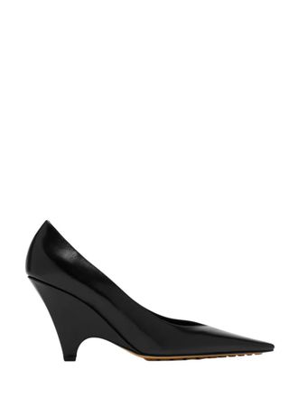 Bottega Veneta Black Scaletta Leather Pumps