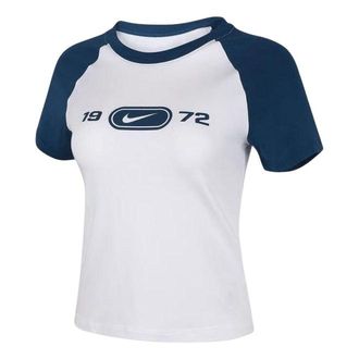 Nike (WMNS) Nike Sportswear Chill Knit Slim Graphic T-Shirt White Blue Force HV4993-100