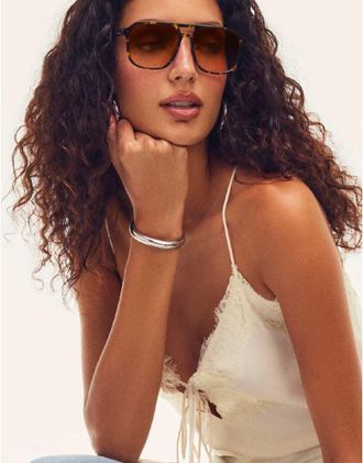 Quay Quay - On The Fly - Occhiali da sole aviatore giallo tartarugato con lenti color ambra