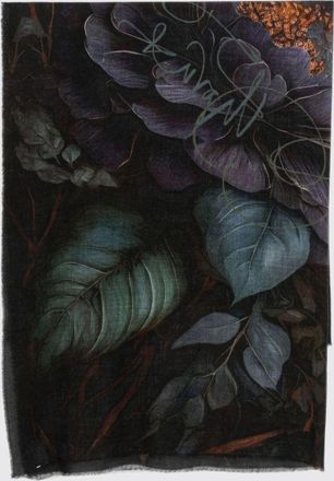 Faliero Sarti Sciarpa floreale in 100% cashmere con bordi sfrangiati