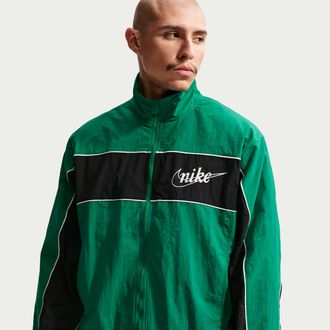 Nike Mens Nike Sportswear Club Lightweight Full-Zip Jacket in Green | IF0766-365
