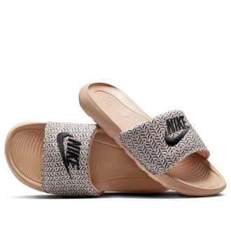 Nike (WMNS) Nike Victori One Slide United in Victory FB2558-200