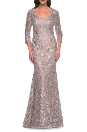 La Femme Beautiful Lace Long Dress with V Neckline and Sleeves in Mauve at Nordstrom, Size 18