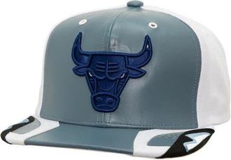 Mitchell & Ness Mens Mitchell & Ness Gray Chicago Bulls Day 6 Snapback Hat at Nordstrom