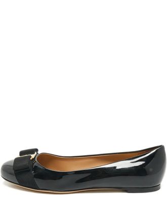 Ferragamo Varina bow-detail ballet flats - Black