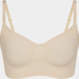 SKIMS Seamless Sculpt Pullover Bra