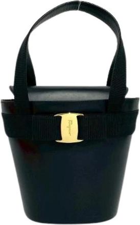 Ferragamo Pre-owned Bucket Bags, female, Black, Size: ONE SIZE Pre-owned Vara Leather Handbag
