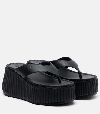 Chlo&eacute; Chlo&eacute; Nama leather platform thong sandals