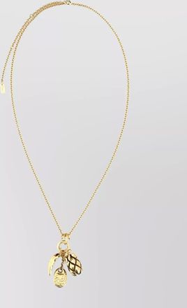 Chlo&eacute; metal chain necklace charm pendant design