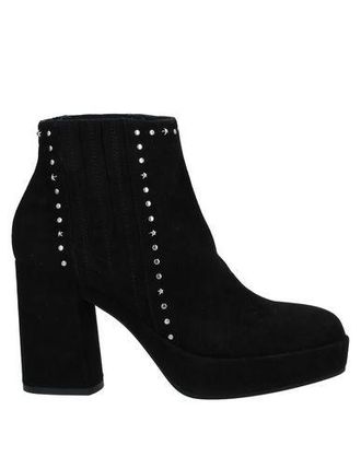Janet & Janet FOOTWEAR - Ankle boots on YOOX.COM