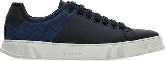 Ferragamo Monogram Panel Lage Sneakers - Heren - Sneakers - Blauw - 39 1/2 EU - Leer - Schoenen