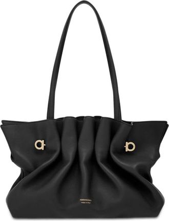Ferragamo Zachte Zwarte Schoudertas - Dames - Schoudertassen - Zwart - ONE Size - Leer - Tassen