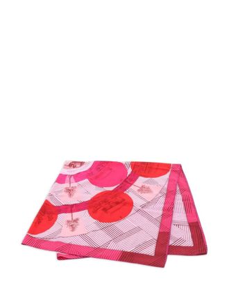 Hermès 200s Jeu Des Omnibus Et Dames Blanches silk scarf - Pink