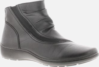 Clarks Womens Clarks Womens Ankle Boots Cora Derby Leather Zip black UK Size - Size: 5.5