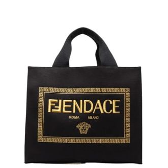 Fendi Pre-owned Tote Bags, female, Black, Size: ONE SIZE Pre-owned Canvas totes
