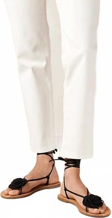 Alohas Womens Jakara Leather Sandals In Black