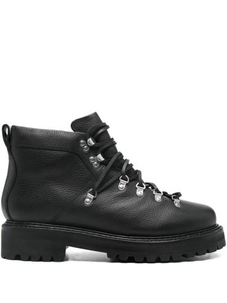 G.H. Bass & Co. leather hiking boots - Black