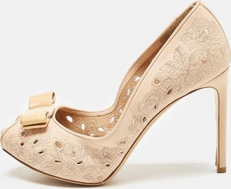 Ferragamo Peach Floral Embroidered Leather Vara Bow Peep Toe Pumps