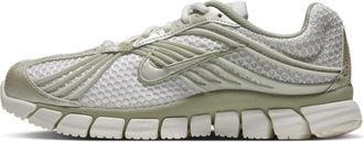 Nike Womens Zoom Skylon Shoes in White | IU7360-104