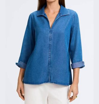 Foxcroft Agnes Chambray Popover Top In Medium Wash