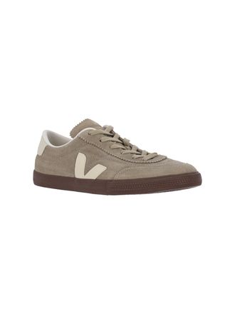 Veja Suede Low-Top Sneaker - Beige