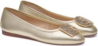 Johnston & Murphy Claire Ornamental Flat in Gold Metallic Sheepskin at Nordstrom, Size 6.5