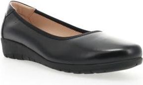 Prop&eacute;t Yara Wedge Slip-On in Black at Nordstrom Rack, Size 6.5