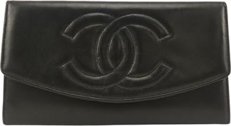 Chanel Black Leather Wallet (Bi-Fold) (Pre-Owned)