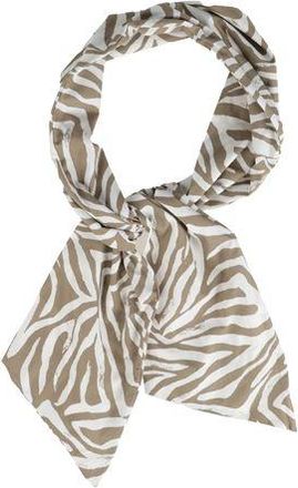 Brunello Cucinelli ACCESSOIRES - Schals auf YOOX.COM