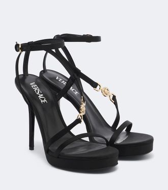 Versace Sandalias Medusa 95 de sat&eacute;n