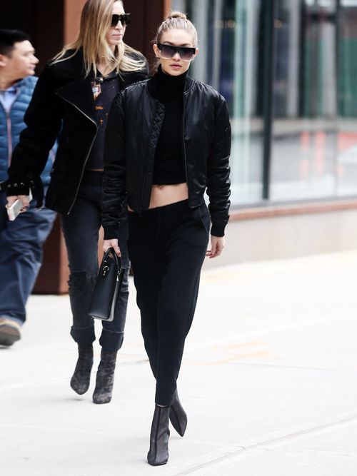 look Gigi Hadid