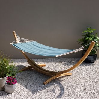 PRIMROSE Sage Hammock with Natural Wooden Stand in Green