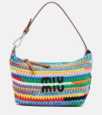 Miu Miu Bolso al hombro de croch&eacute; con logo