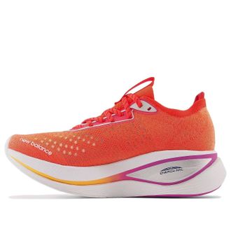 New Balance (WMNS) New Balance FuelCell SuperComp Trainer Electric Red WRCXCR2