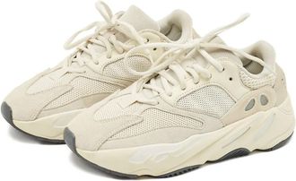 Yeezy by Kanye West Sneakers Yeezy Boost 700 - Toni neutri