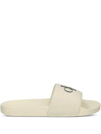 Calvin Klein Jeans logo-embellished slides - women - Rubber/Rubber/Fabric - 37 - Neutrals
