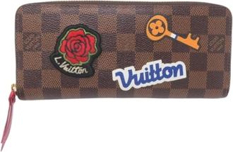 Louis Vuitton Pre-owned Wallets, female, Brown, Size: ONE SIZE Pre-owned Fabric Wallet
