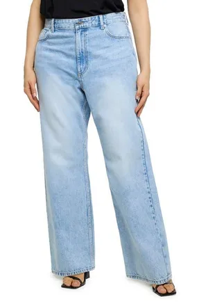 River Island 90s Straight Leg Jeans in Denim at Nordstrom, Size 22W