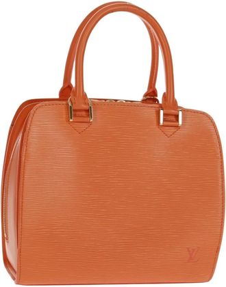 Louis Vuitton Pont Neuf Epi Leather Orange Leather Handbag (Pre-Owned)