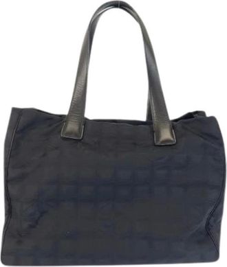 Chanel Pre-owned Tote Bags, female, Black, Size: ONE SIZE Pre-owned Vintage Nylon Tote Bag