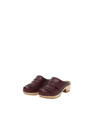 No.6 Store Womens Kiltie Clog On Mid Heel In Maroon