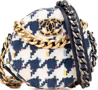 Chanel Navy and White 2020 Tweed 19 Round Clutch With Chain