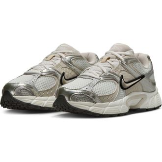 Nike V5 RNR Sneaker in Summit White/Light Brown at Nordstrom Rack, Size 6.5