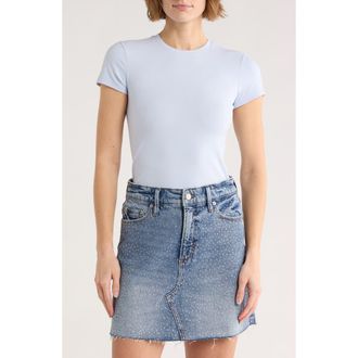 Good American Super Stretch Baby Tee in Periwinkle001 at Nordstrom Rack, Size X-Small