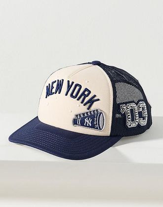 Mitchell & Ness MLB Charm Trucker Hat